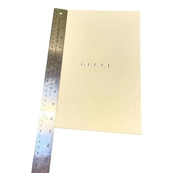 GUCCI 2014 Collection Catalog White Cover Color Photos Book Hard Cover - Picture 5 of 10